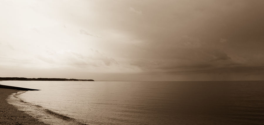 Cover Photo: All rights reserved.Copyright © 2014 Roberta Allen