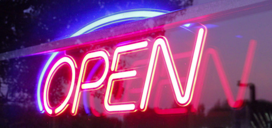 Cover Photo: Steven Depolo